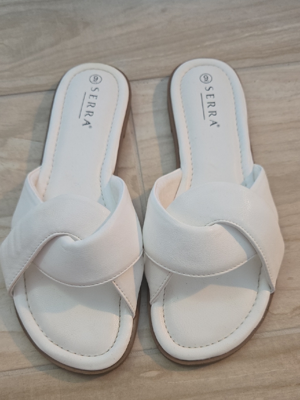 Serra White Slip-On Knotted Slide Sandals